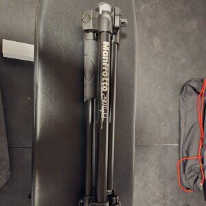 Manfrotto 290light Tripod (without head) and carry bag